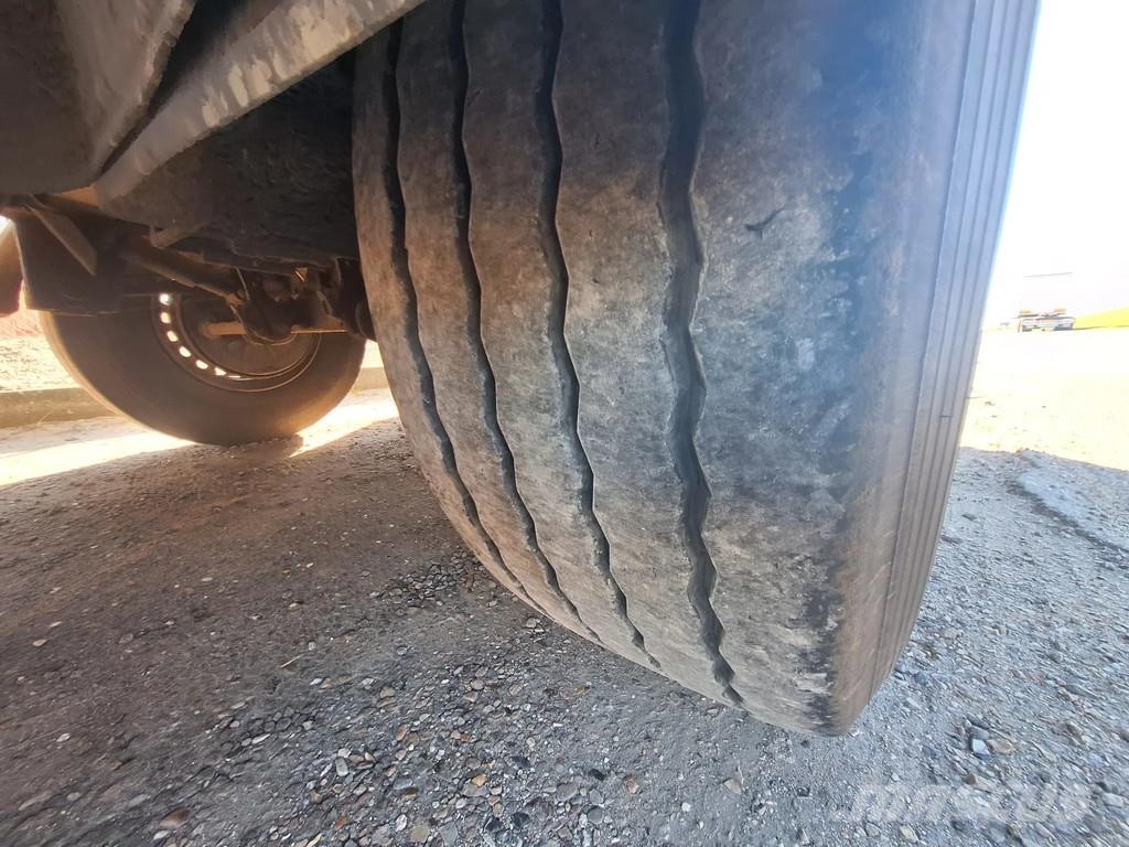 AMT 4 akslet 60 m3 tiptrailer hånd rullepresenning Semi-trailer med tip