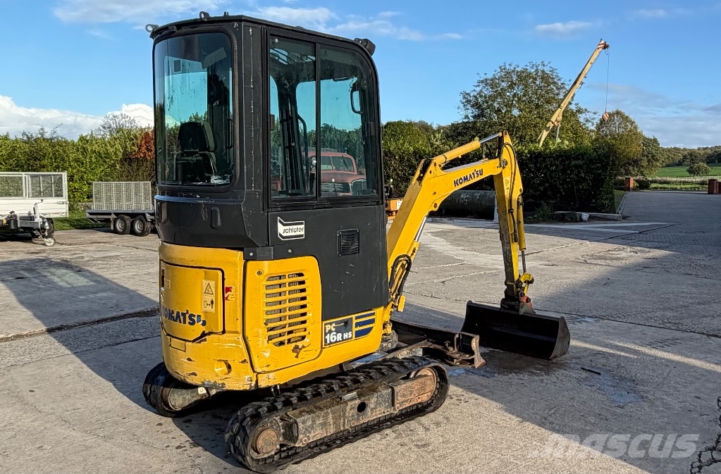 Komatsu PC 16 Mini kotrók < 7t