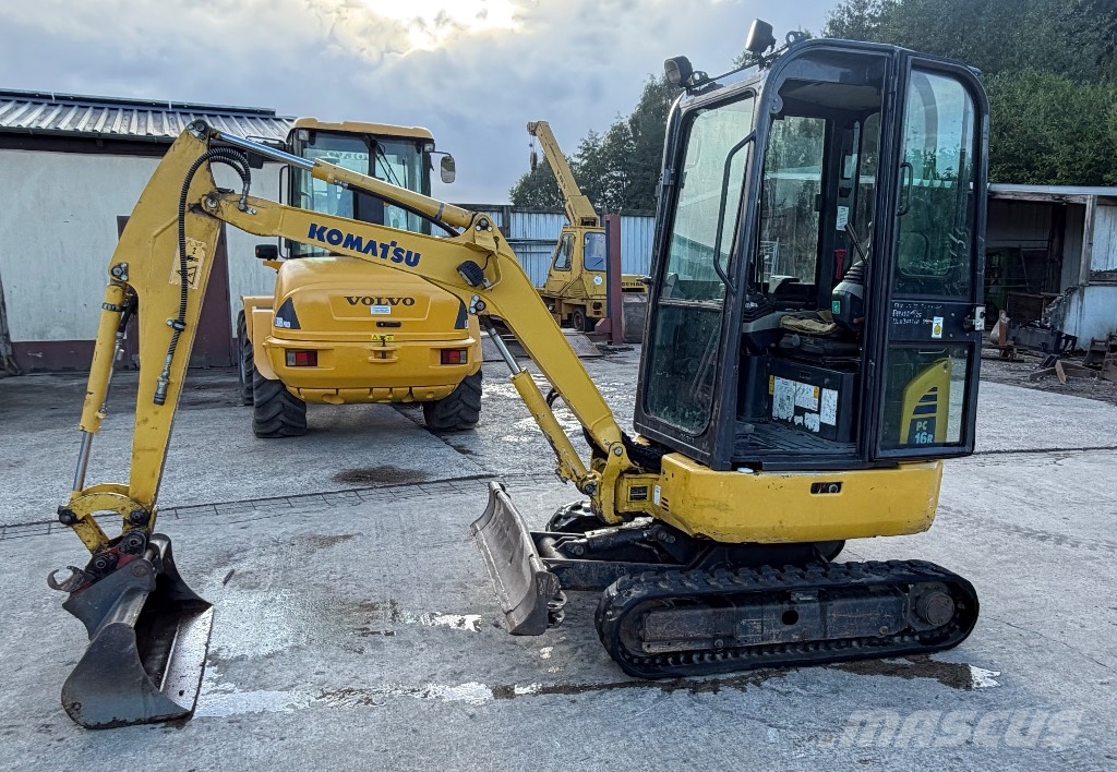 Komatsu PC 16 Mini kotrók < 7t