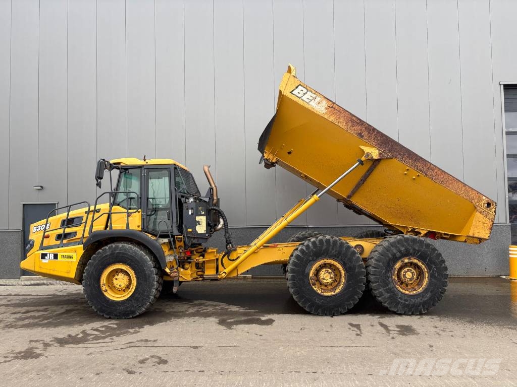 Bell B 30 E (New Tires) Artikulētie pašizgāzēji