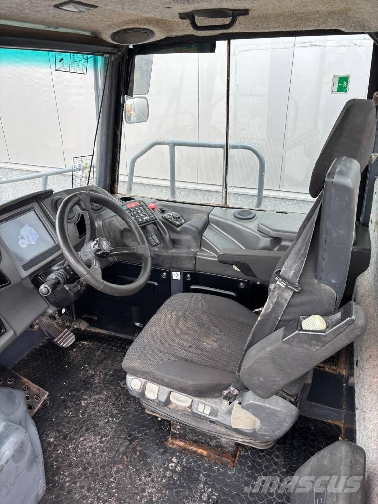 Bell B 30 E (New Tires) Artikulētie pašizgāzēji