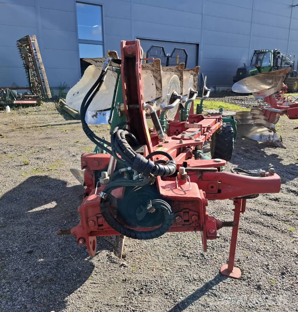 Kverneland ES-4 Charruas reversíveis