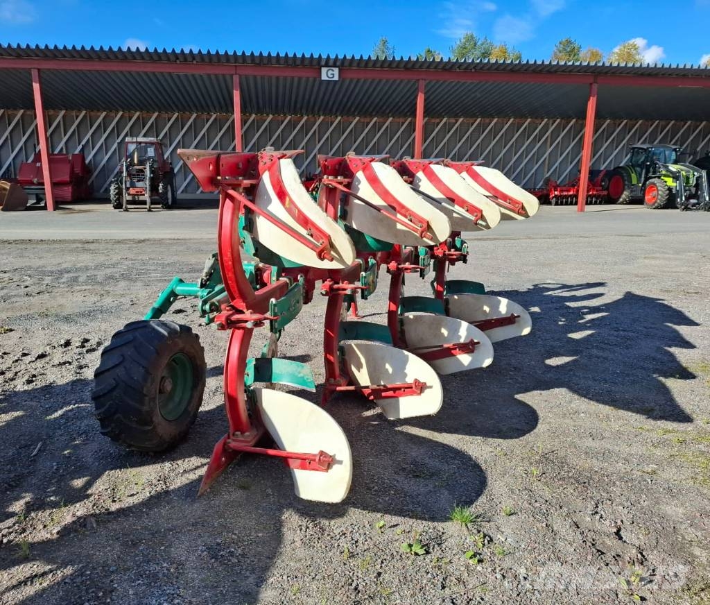 Kverneland ES-4 Charruas reversíveis