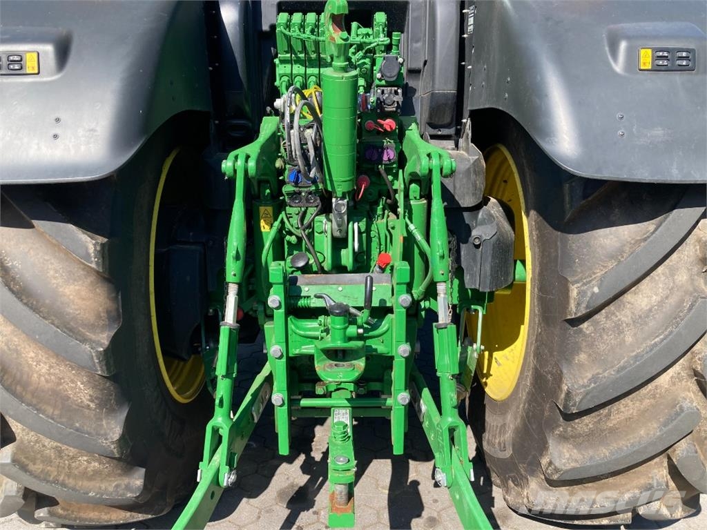 John Deere 6R215 Ďalšie poľnohospodárske stroje