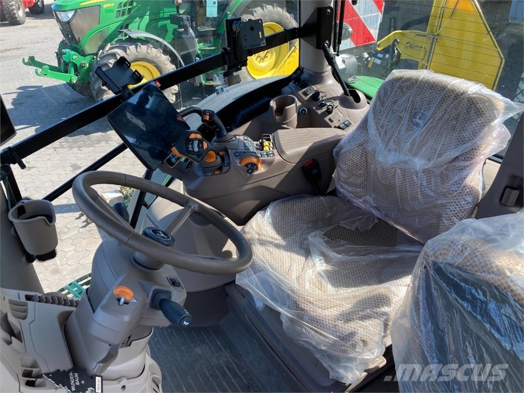 John Deere 6R215 Ďalšie poľnohospodárske stroje
