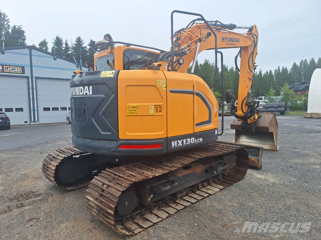 Hyundai HX 130 LCR Excavadoras sobre orugas