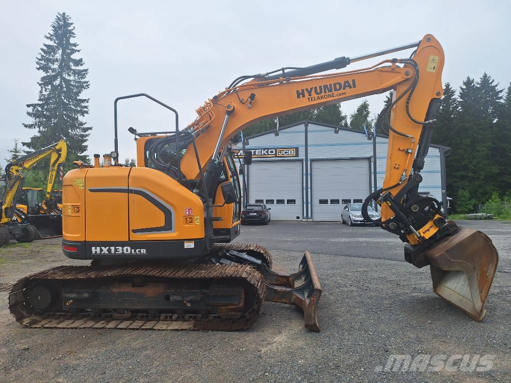 Hyundai HX 130 LCR Excavadoras sobre orugas