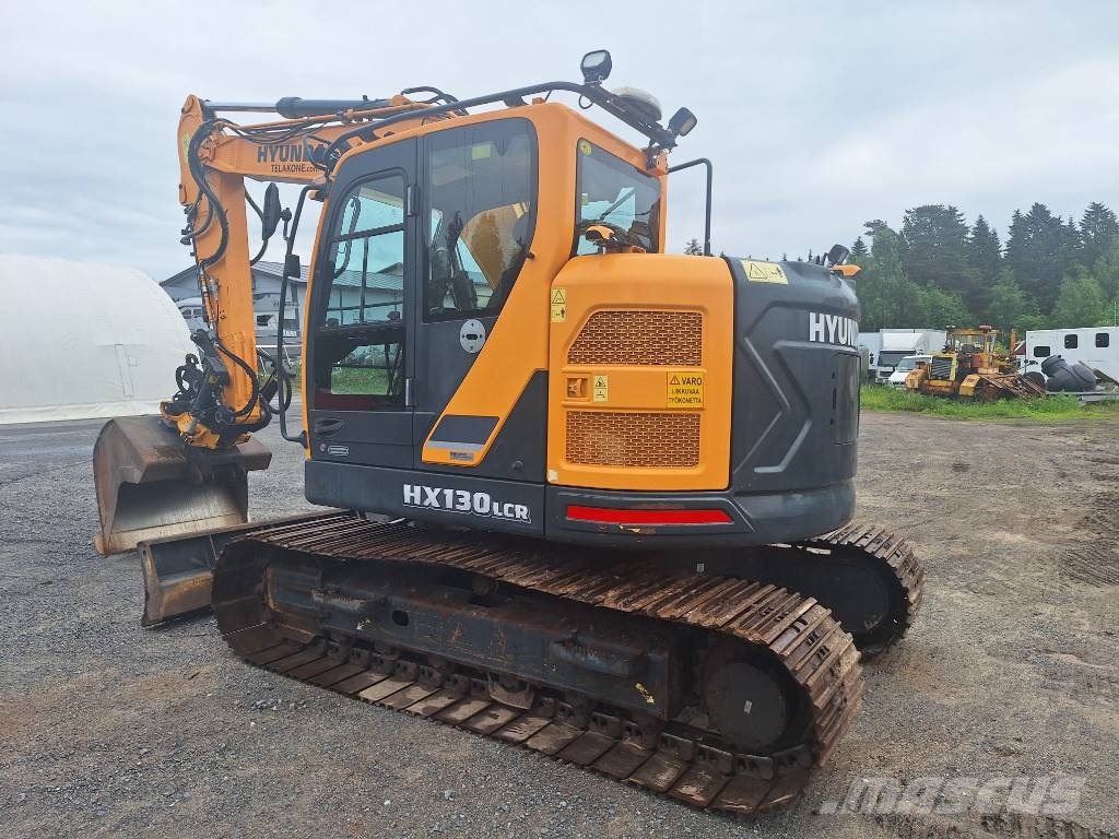 Hyundai HX 130 LCR Excavadoras sobre orugas