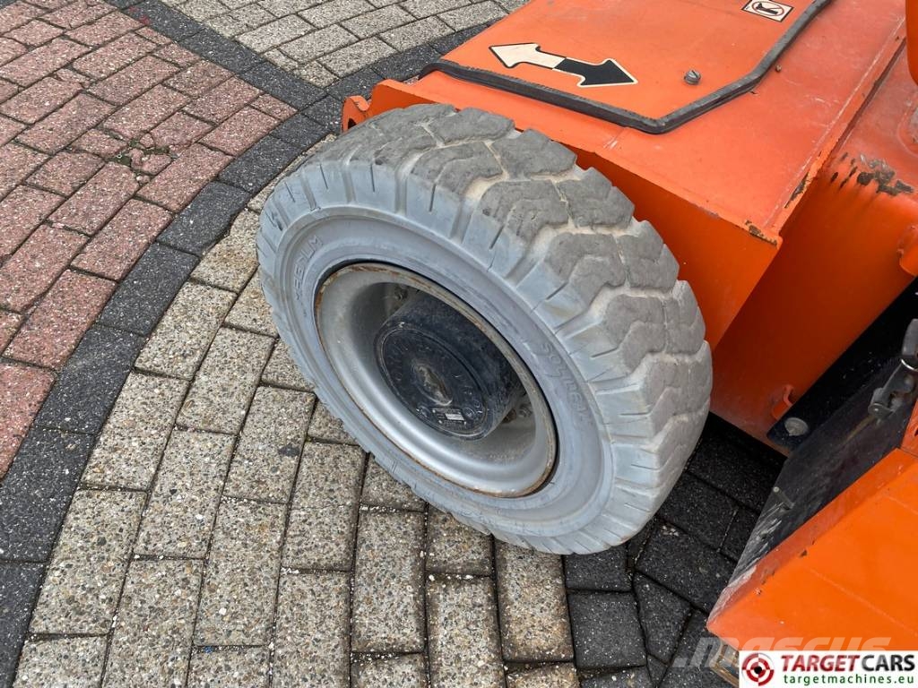 JLG E400AJPN Electric Articulated Boom Lift 1419cm Zglobne samohodne dvižne ploščadi