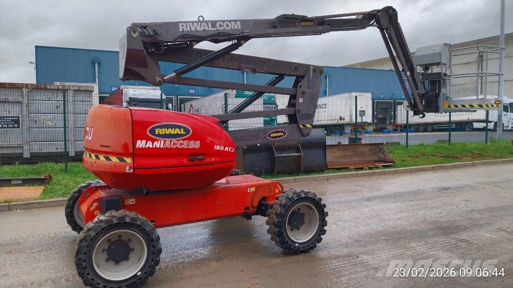 Manitou 160 ATJ رافعات سلة مفصلية