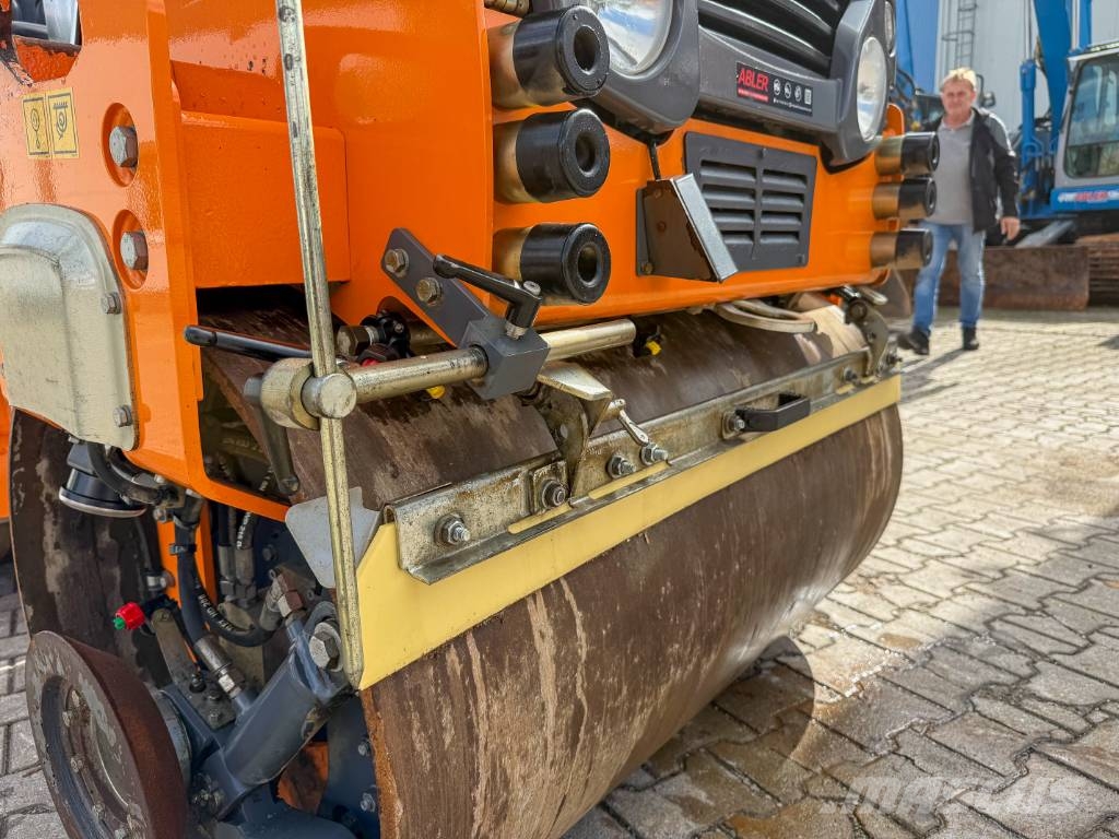 Kubota HD12i VO VIO Oszillation 24 kW Tandemwalzen