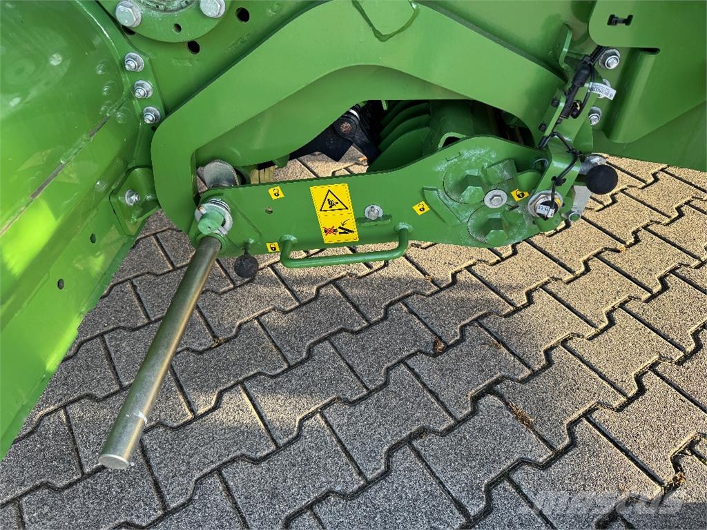 Krone BIG PACK 890 XC Enfardadeira de fardos quadrados