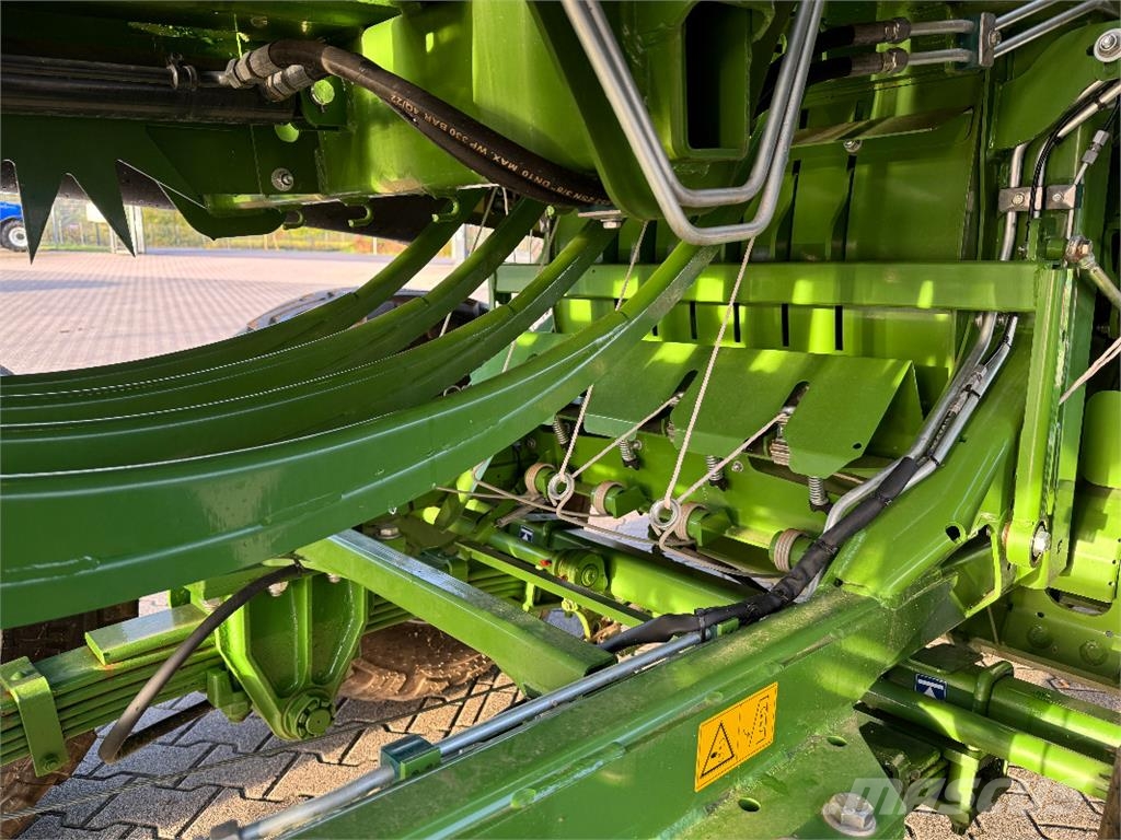 Krone BIG PACK 890 XC Enfardadeira de fardos quadrados