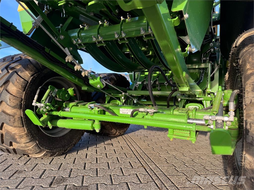 Krone BIG PACK 890 XC Enfardadeira de fardos quadrados
