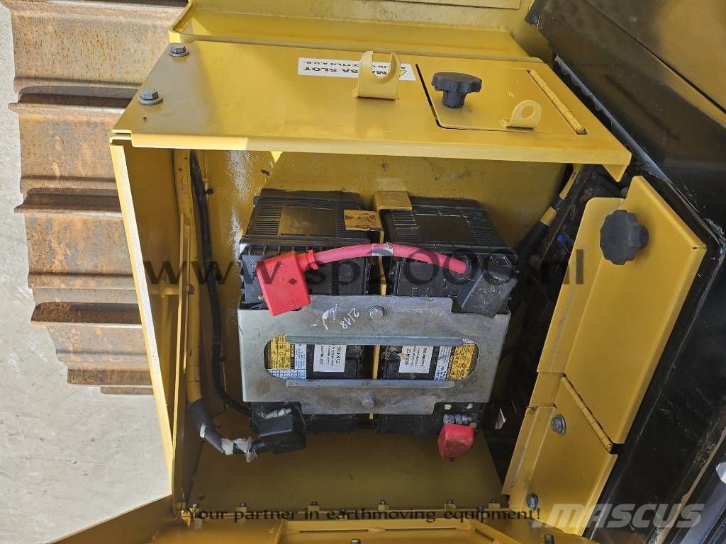 CAT D 6 T LGP 履帶推土機