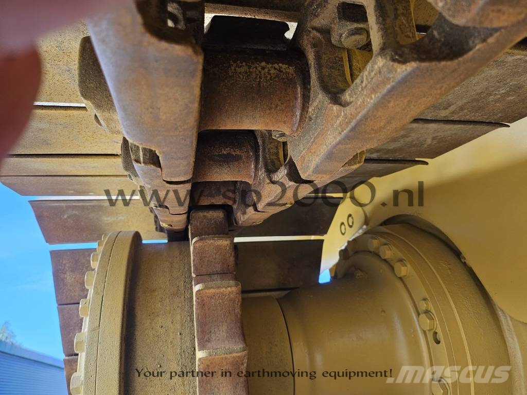 CAT D 6 T LGP 履帶推土機