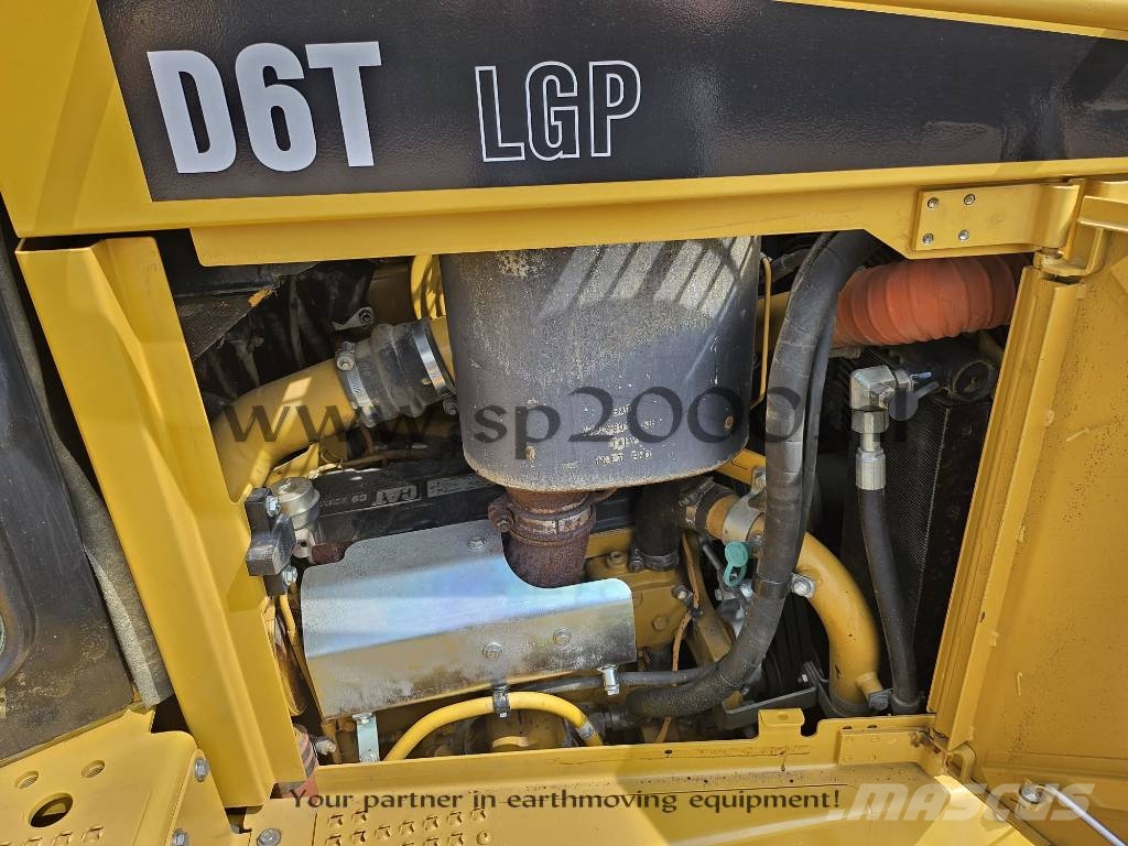CAT D 6 T LGP 履帶推土機