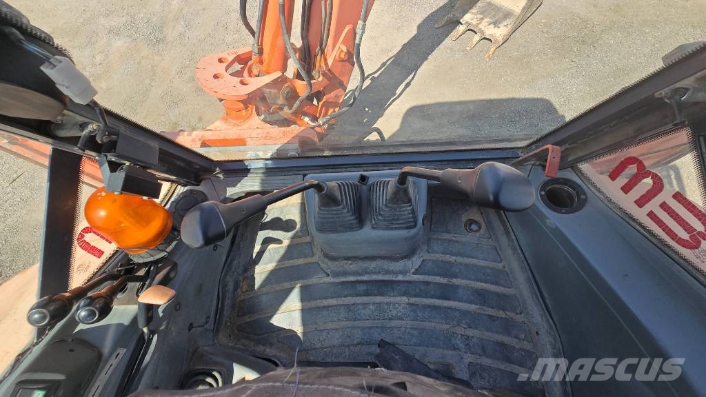 Fiat-Hitachi Fb110 Backhoe loaders