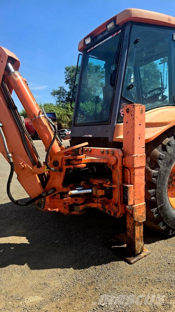 Fiat-Hitachi Fb110 Backhoe loaders