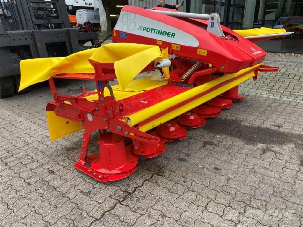 Pöttinger NOVACAT 301 ALPHA MOTION Mower-conditioners