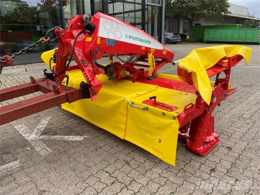 Pöttinger NOVACAT 301 ALPHA MOTION Mower-conditioners