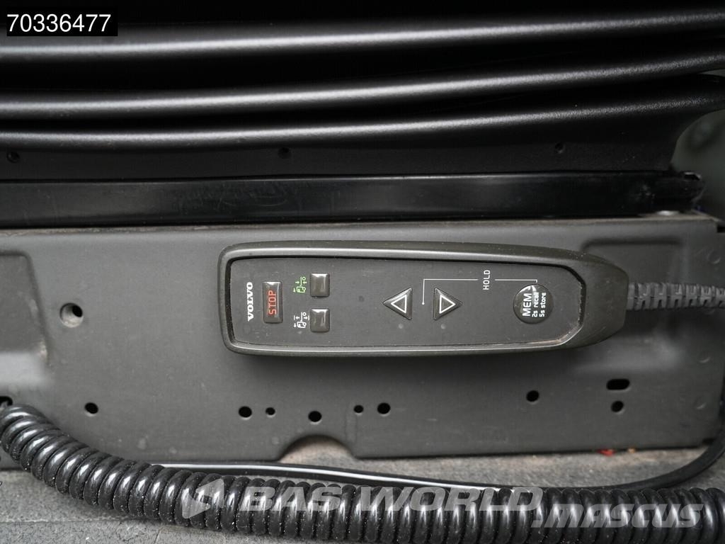 Volvo FH 500 FH 4X2 ADR 2x Tanks I-ParkCool Navi ACC PTO Тягачі