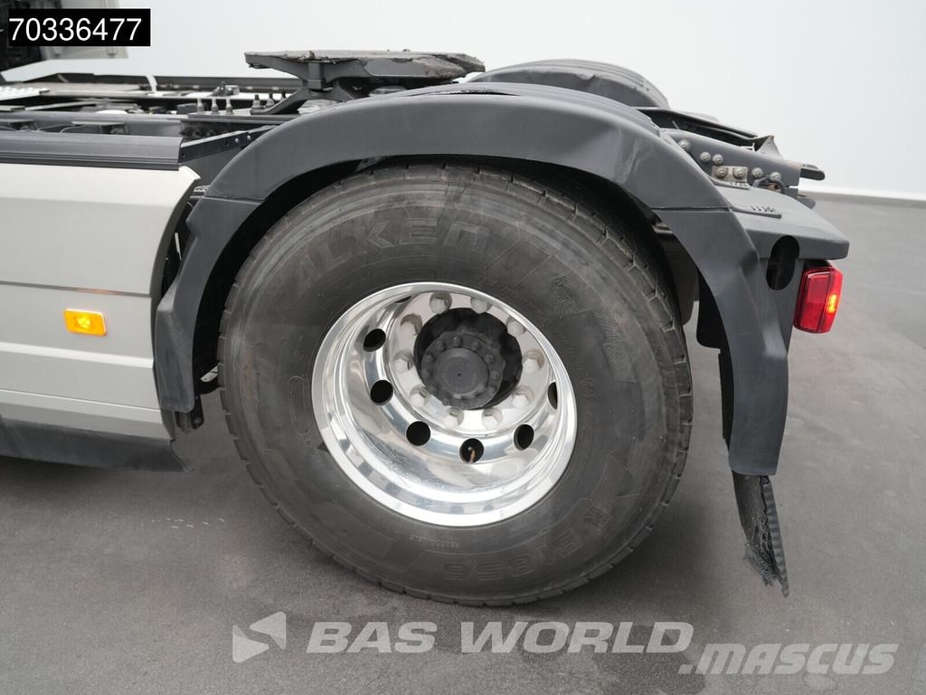 Volvo FH 500 FH 4X2 ADR 2x Tanks I-ParkCool Navi ACC PTO Тягачі