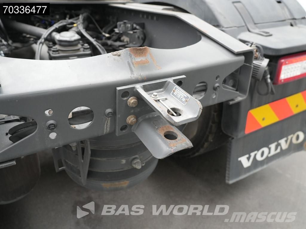 Volvo FH 500 FH 4X2 ADR 2x Tanks I-ParkCool Navi ACC PTO Тягачі