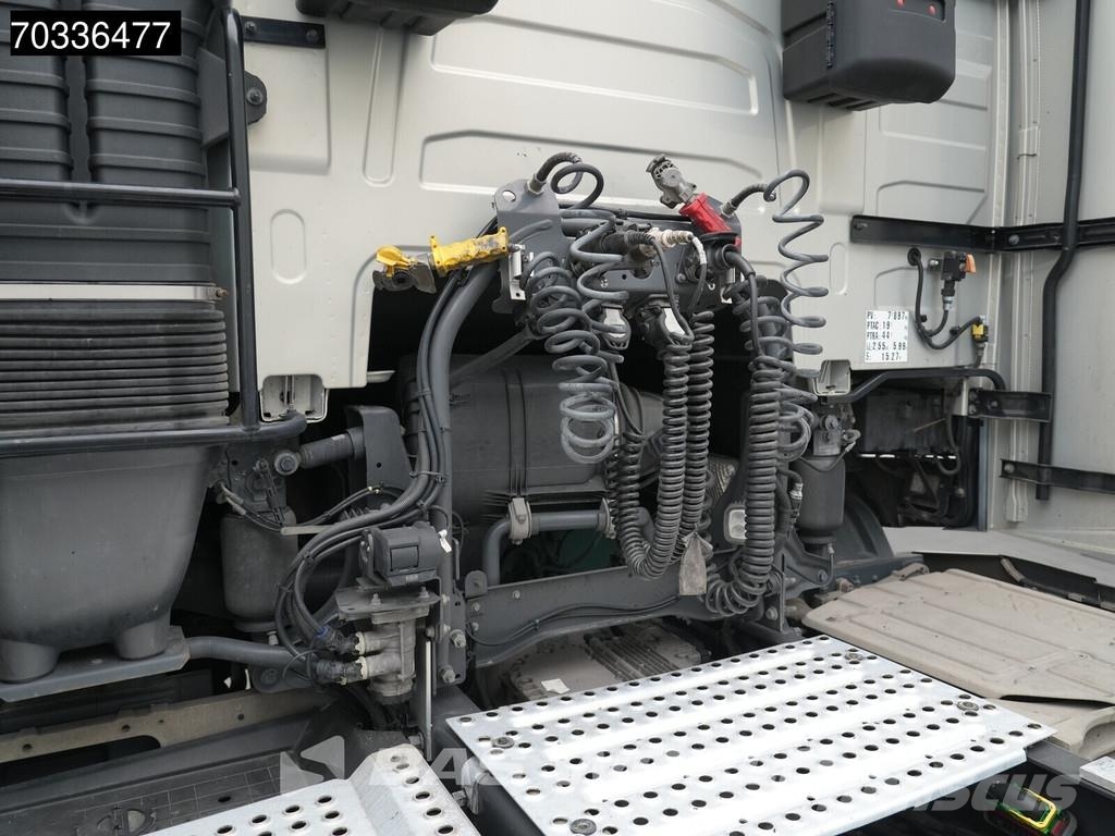 Volvo FH 500 FH 4X2 ADR 2x Tanks I-ParkCool Navi ACC PTO Тягачі