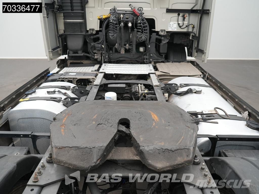 Volvo FH 500 FH 4X2 ADR 2x Tanks I-ParkCool Navi ACC PTO Тягачі