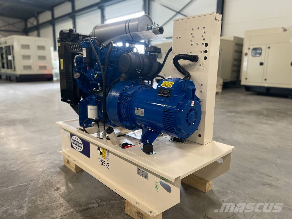FG Wilson P55-3 - 55 kVA Open Genset - DPX-16005-O Diesel Generatoren