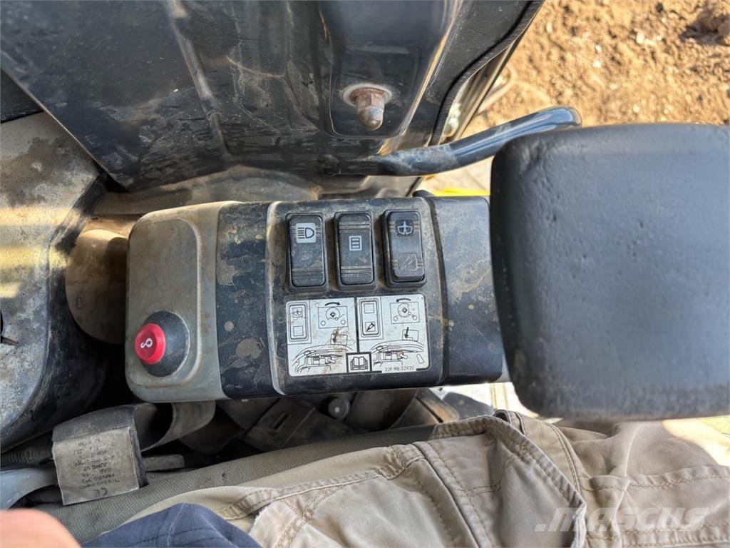 Komatsu PC 35 MR معدات البناء - غير ذلك