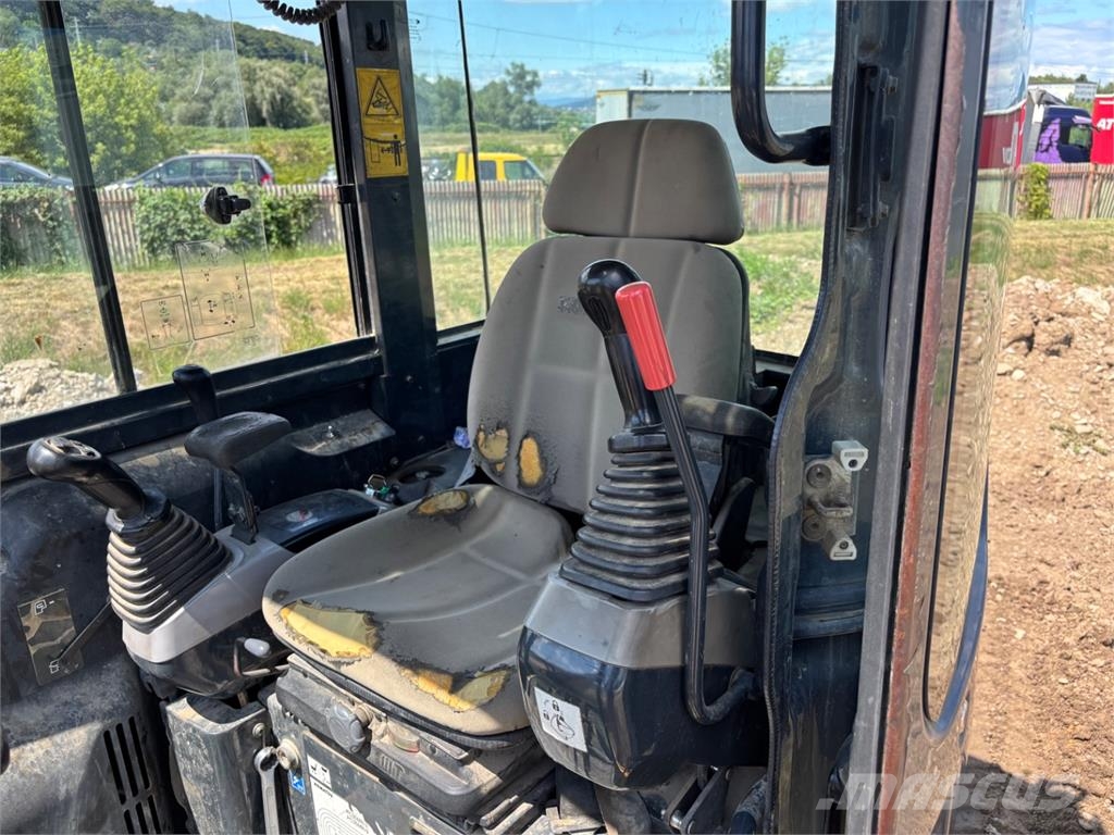 Komatsu PC 35 MR معدات البناء - غير ذلك