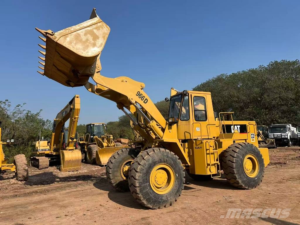 CAT 966D 輪胎式裝載機