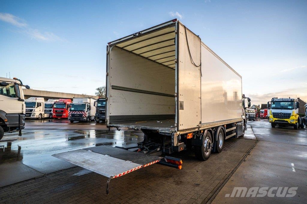 Iveco STRALIS 400 CNG +DHOLLANDIA Camiones caja cerrada