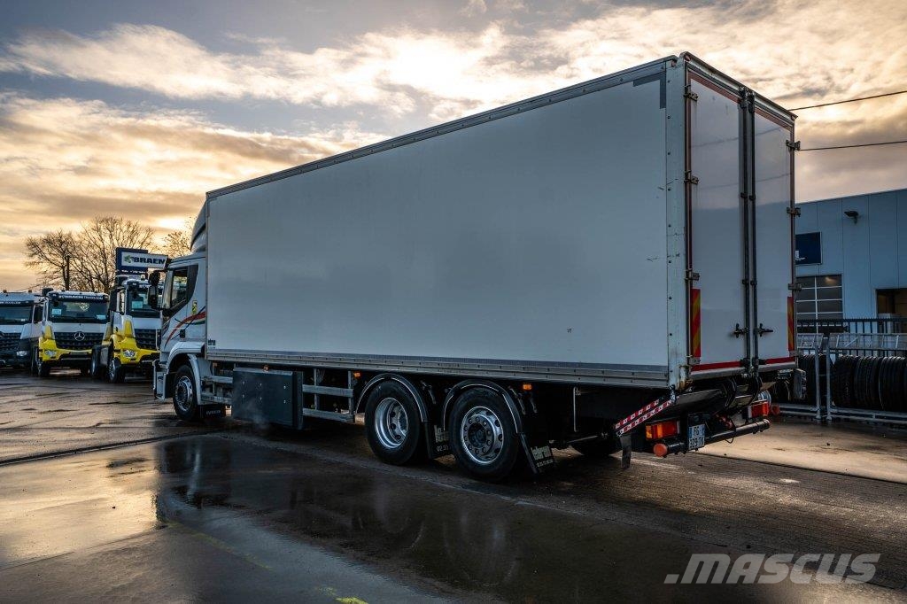 Iveco STRALIS 400 CNG +DHOLLANDIA Camiones caja cerrada