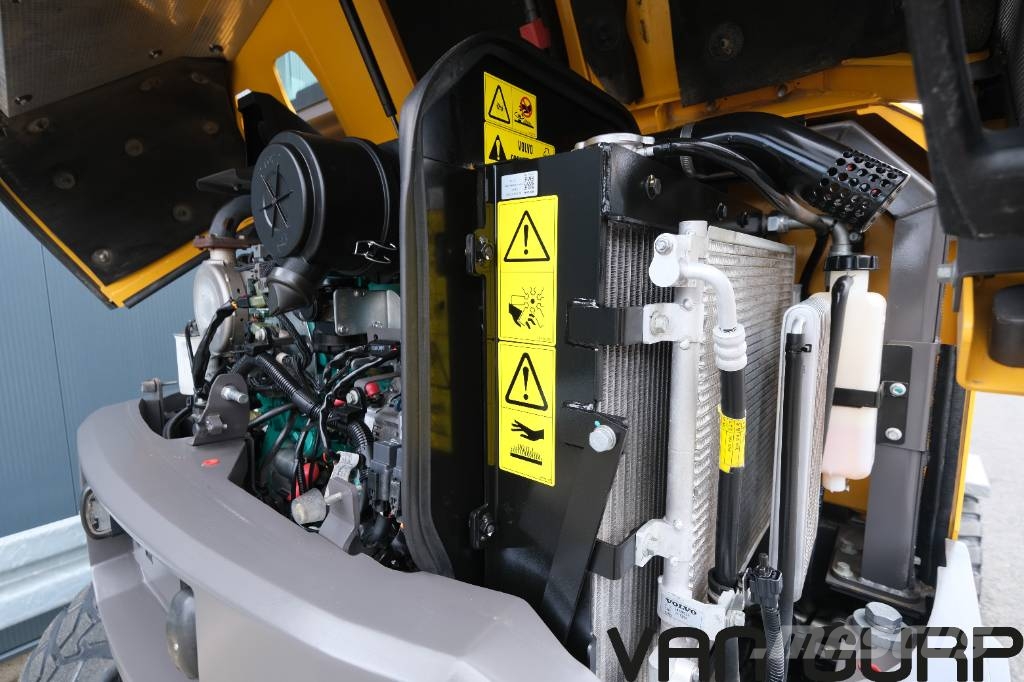 Volvo EW 60 E | 30km/h Verstellausleger Powertilt Klima حفارات بعجل