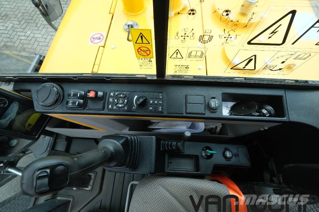 Volvo EW 60 E | 30km/h Verstellausleger Powertilt Klima حفارات بعجل