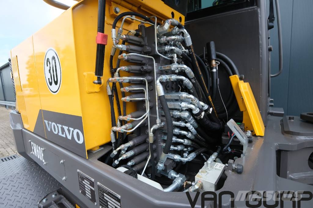 Volvo EW 60 E | 30km/h Verstellausleger Powertilt Klima حفارات بعجل