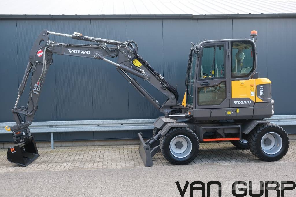 Volvo EW 60 E | 30km/h Verstellausleger Powertilt Klima حفارات بعجل