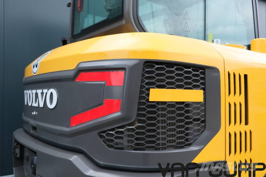 Volvo EW 60 E | 30km/h Verstellausleger Powertilt Klima حفارات بعجل