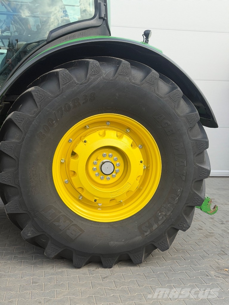 John Deere 7290 R Traktorit
