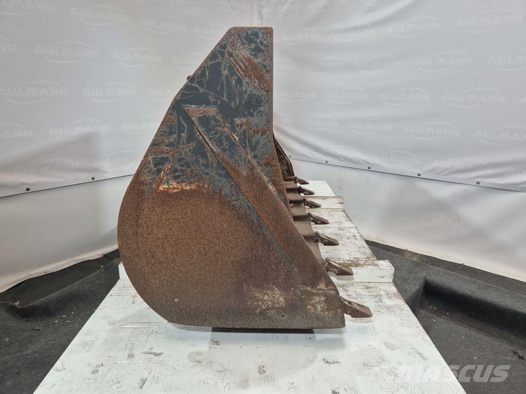 Terex 834 Dichte bak met tanden Kauhat