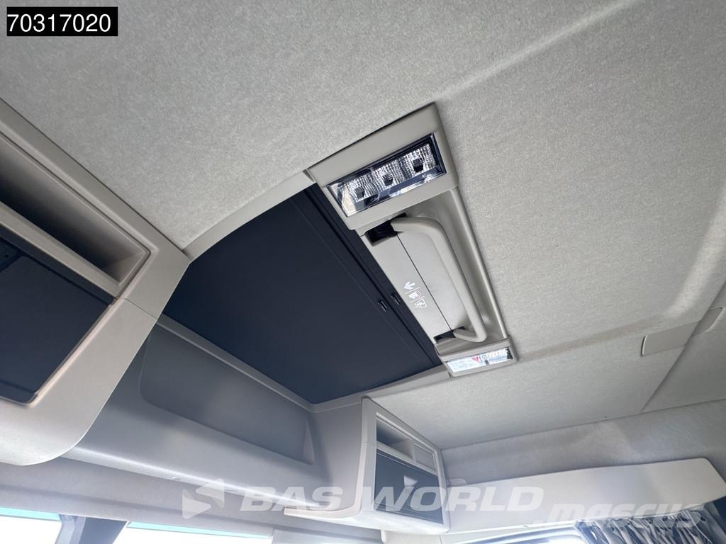 Volvo FH 500 8X2 COMING SOON! HMF 6120 K6 Crane + 2.5t W 플랫베드/드롭사이드 트럭
