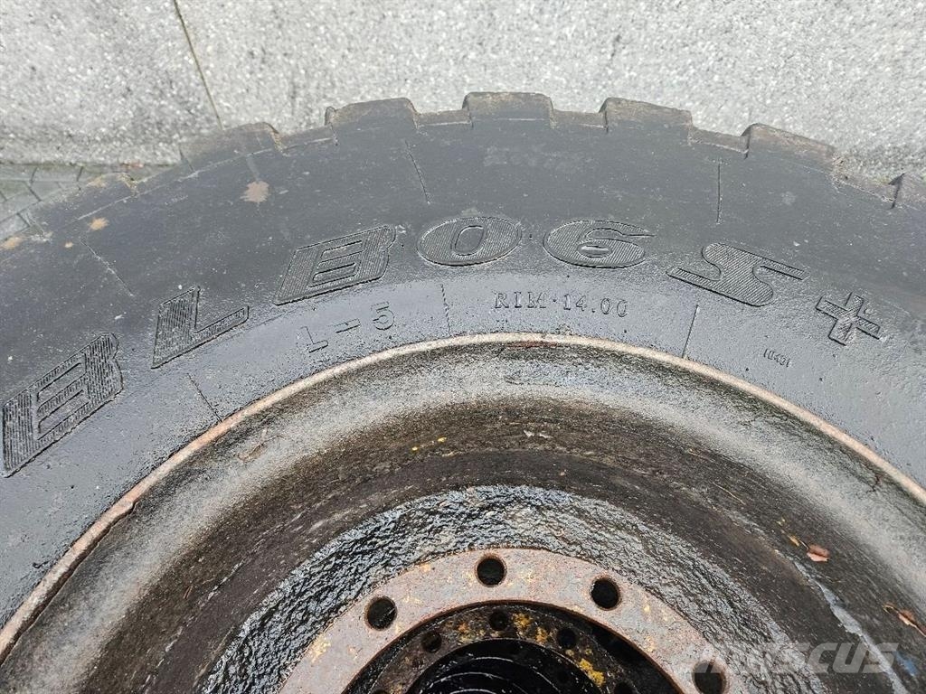 New Holland W110C-Barkley 17.5R25-Tire/Reifen/Band Gume, točkovi i felne