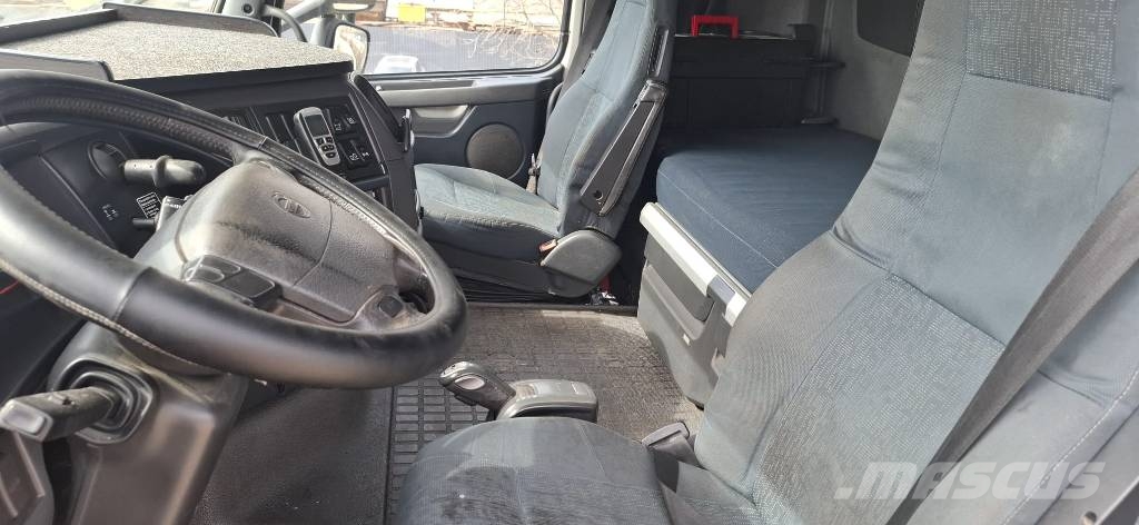 Volvo VOLVO 650 Фургони