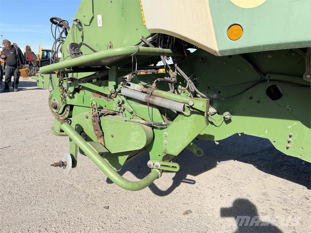 VIN 985 - KRONE BIG PACK 890 D Lis na hranaté balíky V Presse quadre