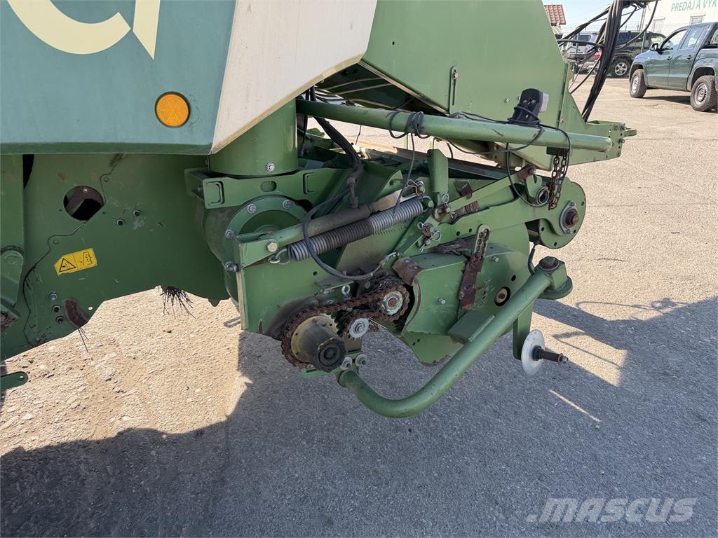 VIN 985 - KRONE BIG PACK 890 D Lis na hranaté balíky V Presse quadre