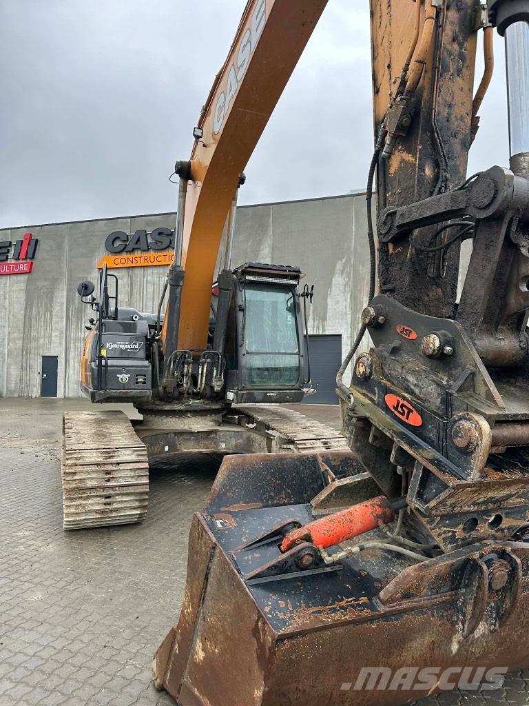 CASE CX300D Raupenbagger