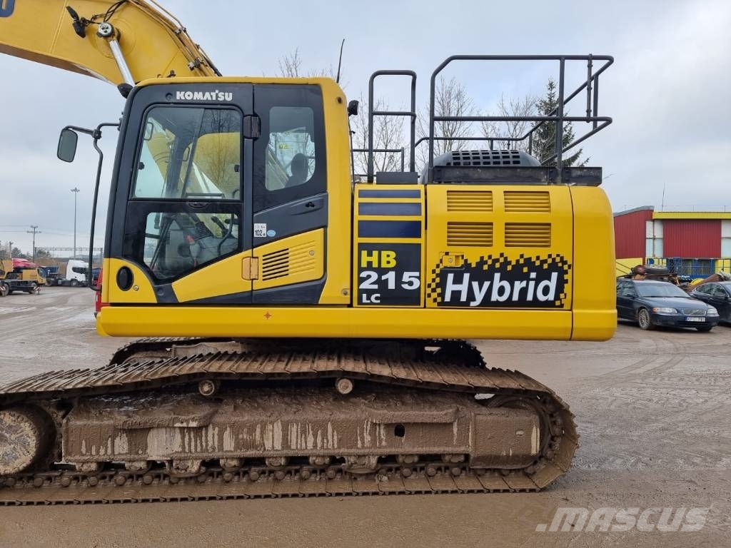 Komatsu HB 215 LC-2 Hybrid حفارات زحافة